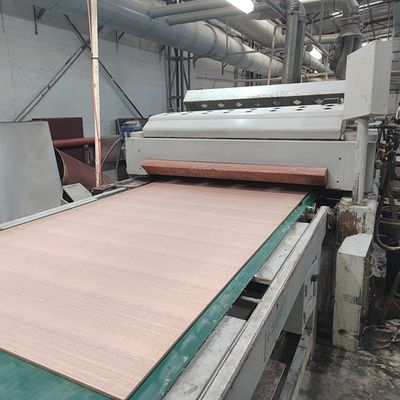 Grundmaterial MDF stellte natürliches goldenes Teakholz-Furnierholz 5/9/12/15/18/25mm gegenüber