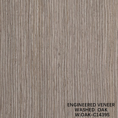Rekonstituierte gewaschene Eichenholz Veneer Scheiben schneiden Techniken vertikalen Korn Standard Größe 2500 * 640mm Indoor Dekorationsbrett
