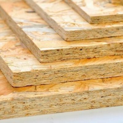 Oriented Strand Board OSB2 Three Layer With Radiata Pine 2745mm Länge für Ladebehälter