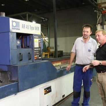 High-End Recon Holz Veneer Grün Wenge G.WG-X5333 Gerade Korn Grün Farbe Für Wandpapier 2500-3100mm China Factory