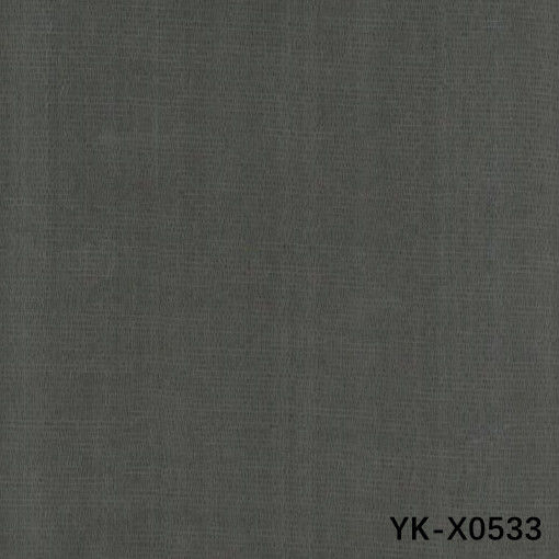 Schwarze moderne Tür, Holzfurnier-Design, 3100 mm, kundenspezifisches Grau, Yikate X0533, High-End
