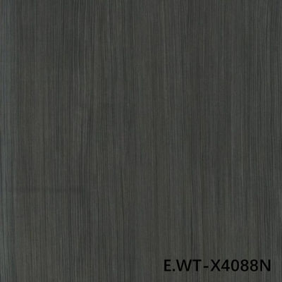 High-End-Werkholzfurnier Europäische Walnuss E.WT-X4088N Viertelschnitt Gerade Dunkelbraun E0-Grad für Schrankenfabrik